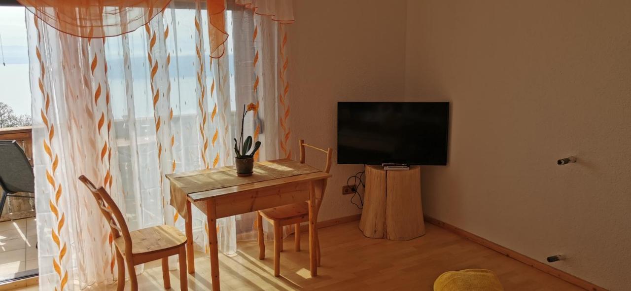 Villa Bora Moscenicka Draga Bed&Breakfast Мошценице Екстериор снимка