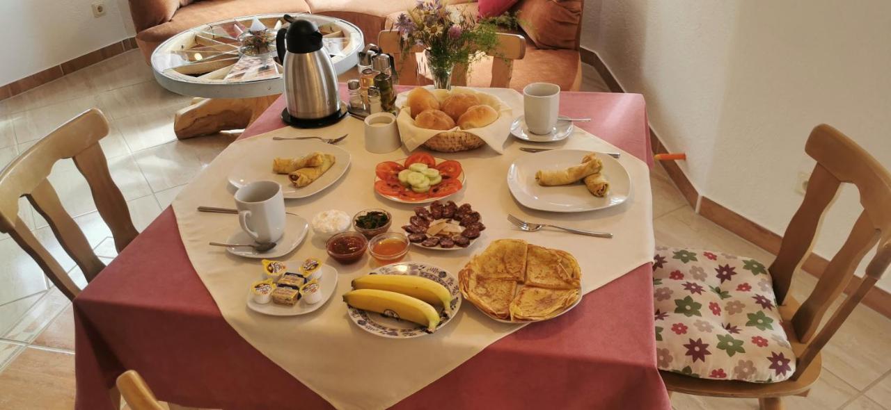 Villa Bora Moscenicka Draga Bed&Breakfast Мошценице Екстериор снимка